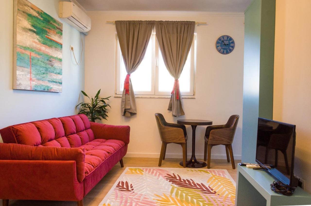 Bright Apartment Close To City Center Тирана Екстер'єр фото