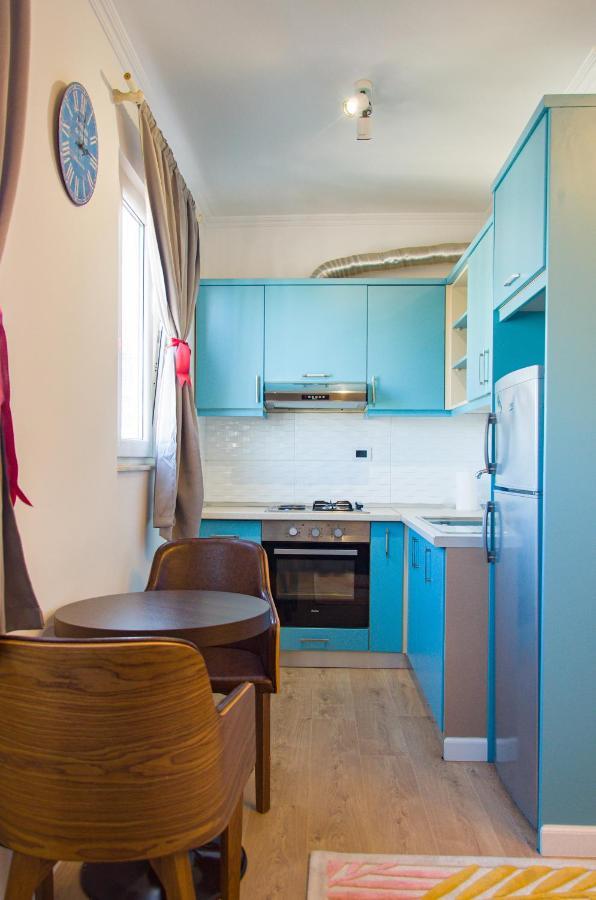 Bright Apartment Close To City Center Тирана Екстер'єр фото